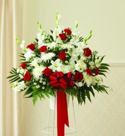 Red &#038; White Sympathy Standing Basket Deluxe