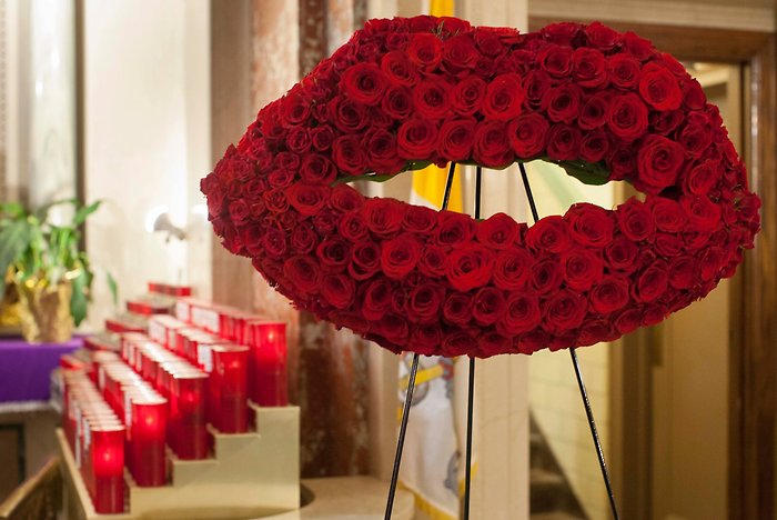 Red Lips Funeral Spray