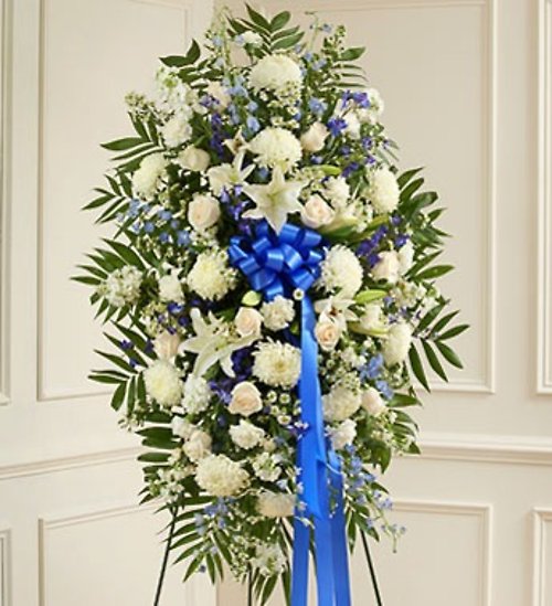 Blue &#038; White Standing Spray