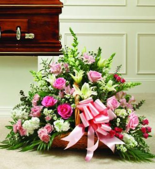 Pink &#038; White Sympathy Fireside Basket